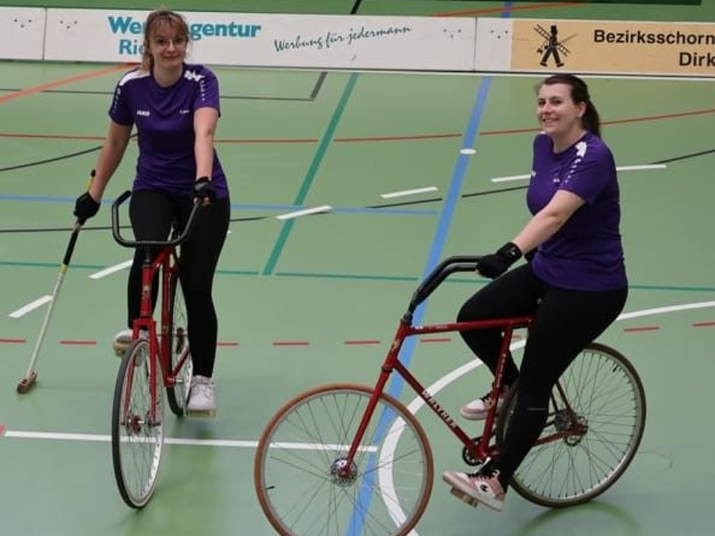 Wiebke Heller und Caroline Opitz vom Tollwitzer Radsportverein bewiesen ihre  Erstliga-Qualität. 
