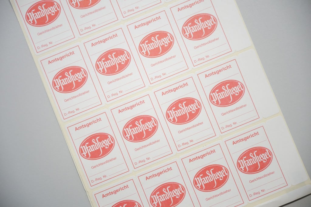 Mehr Sicherheit für Thüringens Gerichtsvollzieher (Illustration)