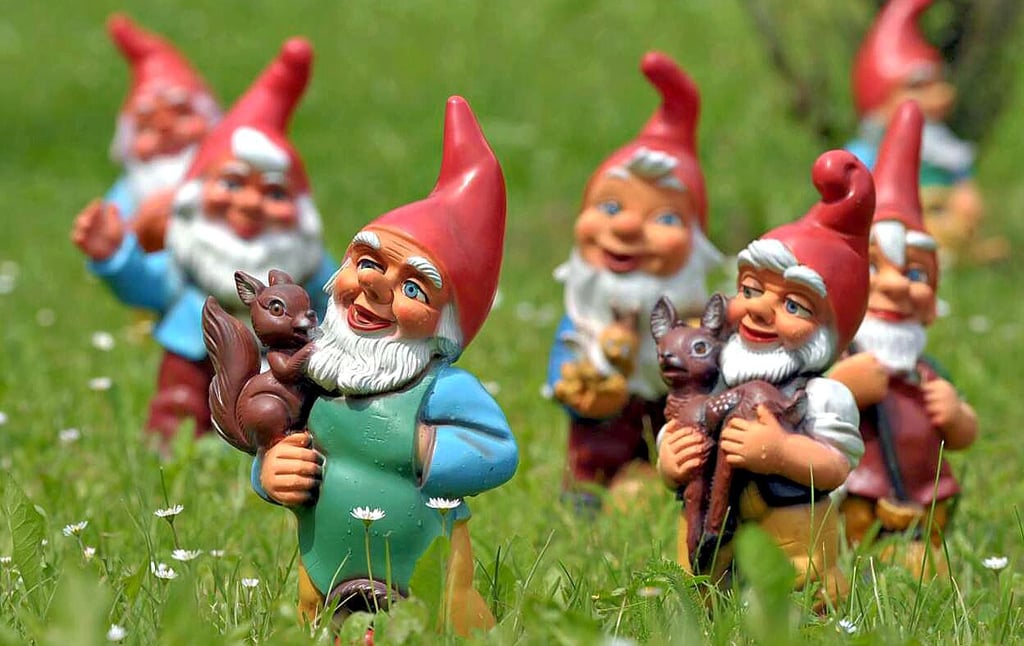 Alles eitel Sonnenschein im Schrebergarten? Wegen illegaler Bauten gibt es Streit. Nun greift die Stadt durch.