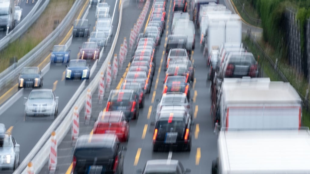 Ein Stauschwerpunkt in Sachsen-Anhalt ist die A2. (Archivbild)