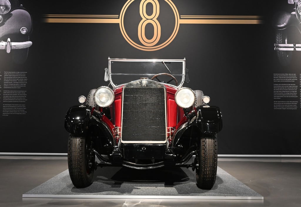 Der Autobauer Horch präsentierte vor 100 Jahren den ersten serienmäßig produzierten deutschen Achtzylindermotor. Dem widmet das August Horch Museum in Zwickau eine neue Sonderausstellung und zeigt dazu 13 historische Modelle.