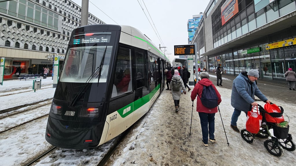 Der Alte Markt wird 2026 zur Großbaustelle. das bedeutet auch für die Straßenbahnen der MVB größere Einschränkungen.&nbsp;