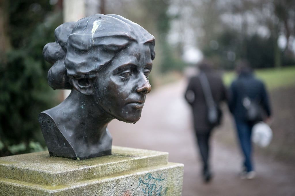 Die Staatlichen Kunstsammlungen Dresden widmen der Malerin Paula Modersohn-Becker und ihrem Zeitgenossen Edvard Munch eine große Ausstellung (Archivbild).