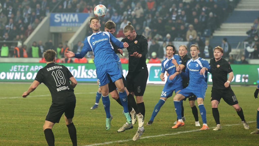 Der eine – Marcus Mathisen (hier beim Kopfball) – verfolgt in diesen Tagen ein persönliches Ziel, der andere – Maximilian Breunig (hier rechts) – freut sich auf seine Rückkehr.