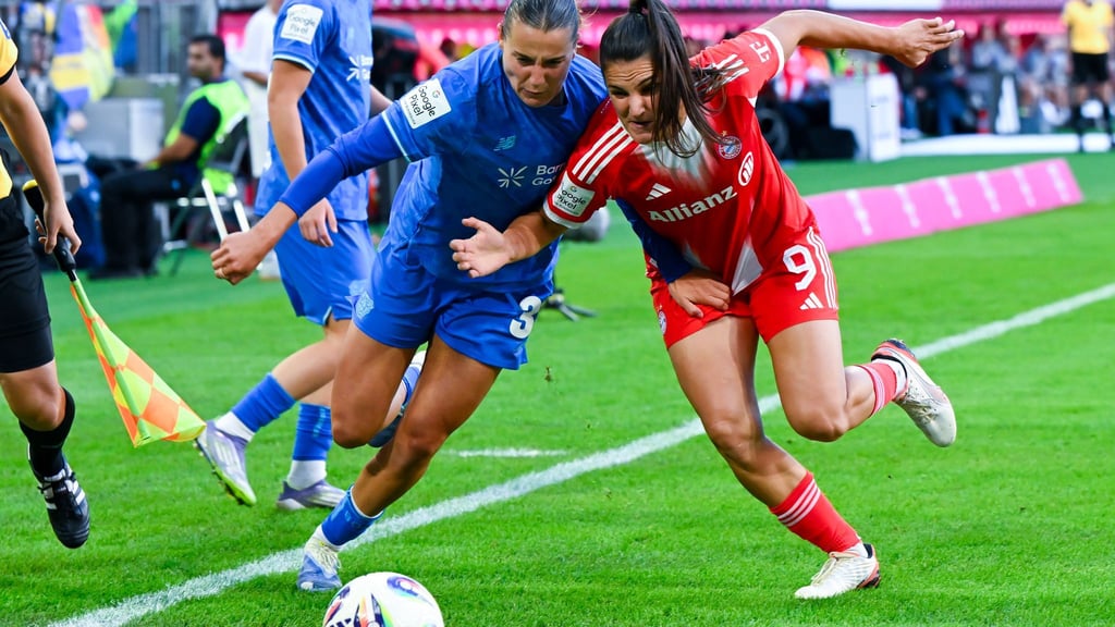 Quo vadis, Frauen-Bundesliga? Über die Zukunft von Nationalspielerin Carlotta Wamser (l) und Co. muss weiter verhandelt werden.