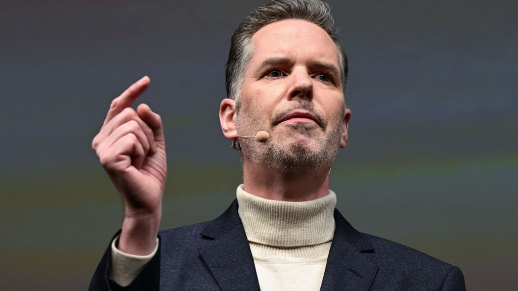 „Es kann nicht sein, dass sich der Staat in alles Mögliche dauernd einmischt, aber bei seinen Kernaufgaben völlig versagt“, kritisiert der FDP-Chef. (Archivbild)