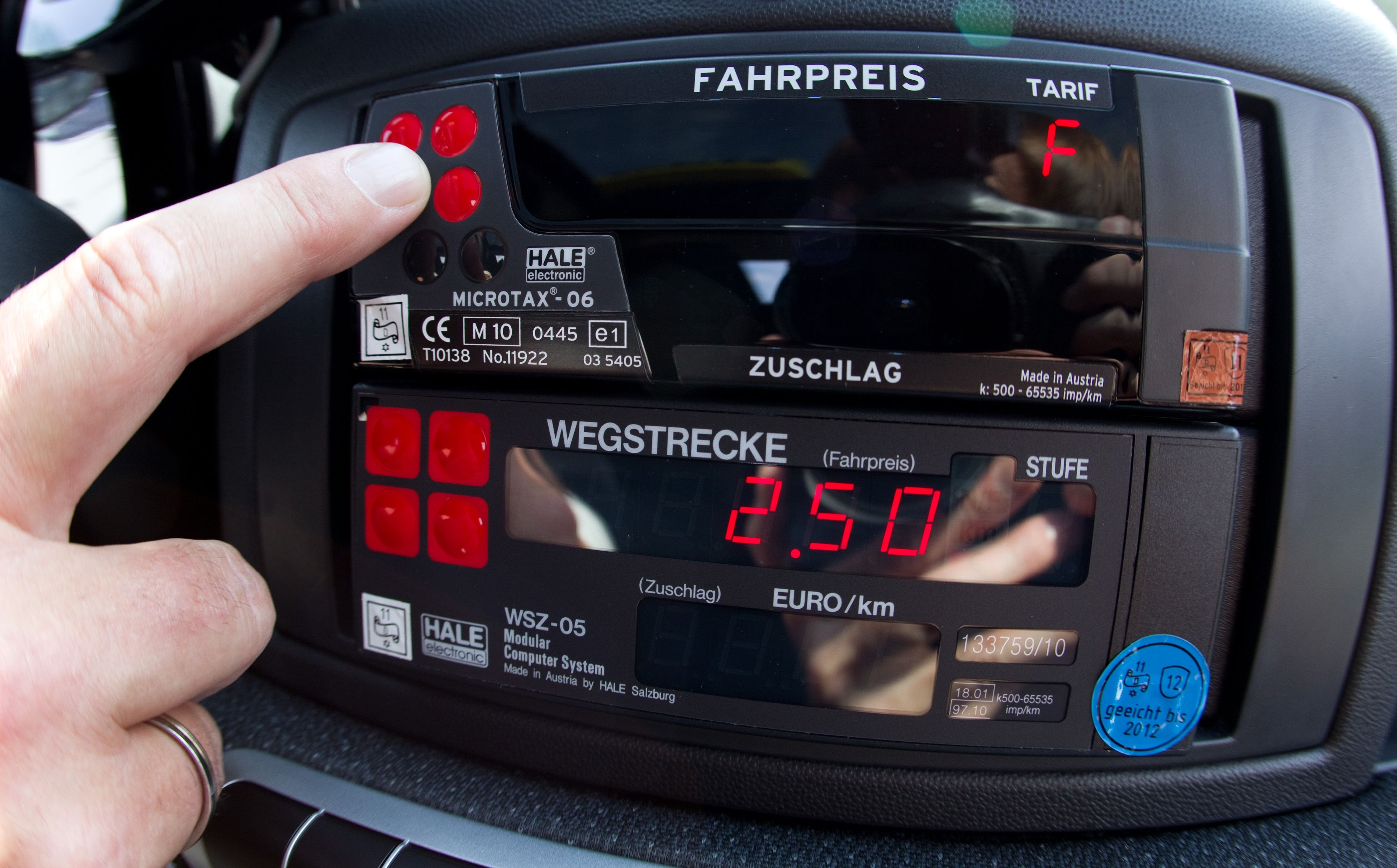 Neue Regeln ab 2026: Taxis werden teurer: Was sich für Unternehmen und Fahrgäste ändert