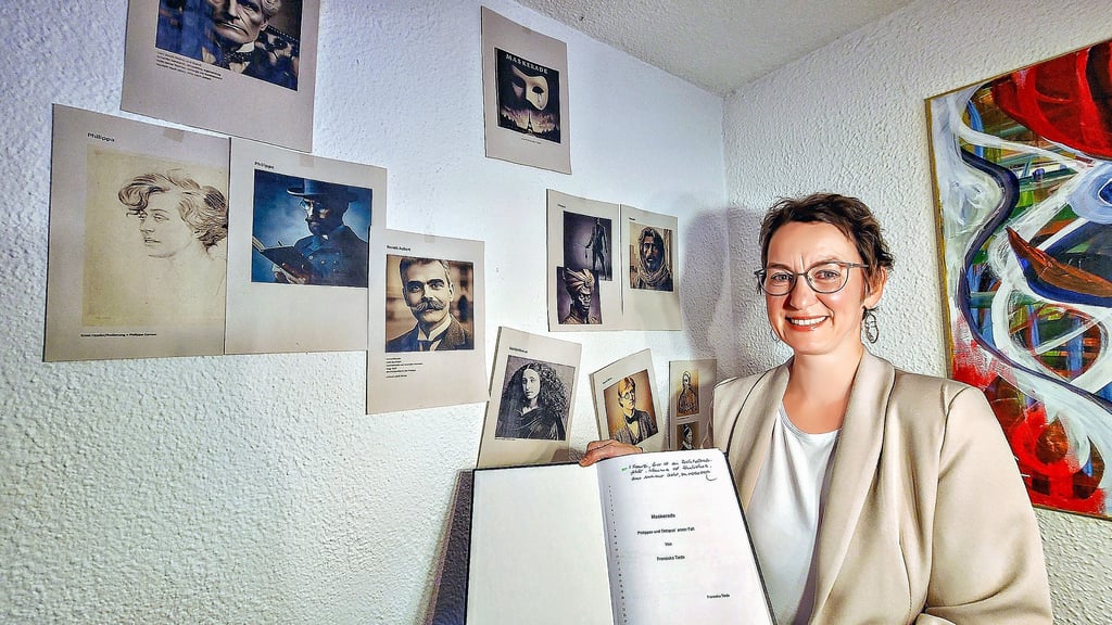 Die Ascherslebenerin Franziska Tiede hat ihren ersten historischen Kriminalroman geschrieben und sucht einen Verlag, der ihn druckt. Per KI hat sie die Figuren ihres Romans erstellt. 