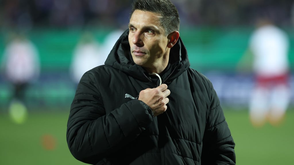 Kiels Trainer Marcel Rapp lobt seinen Kollegen aus Hannover.