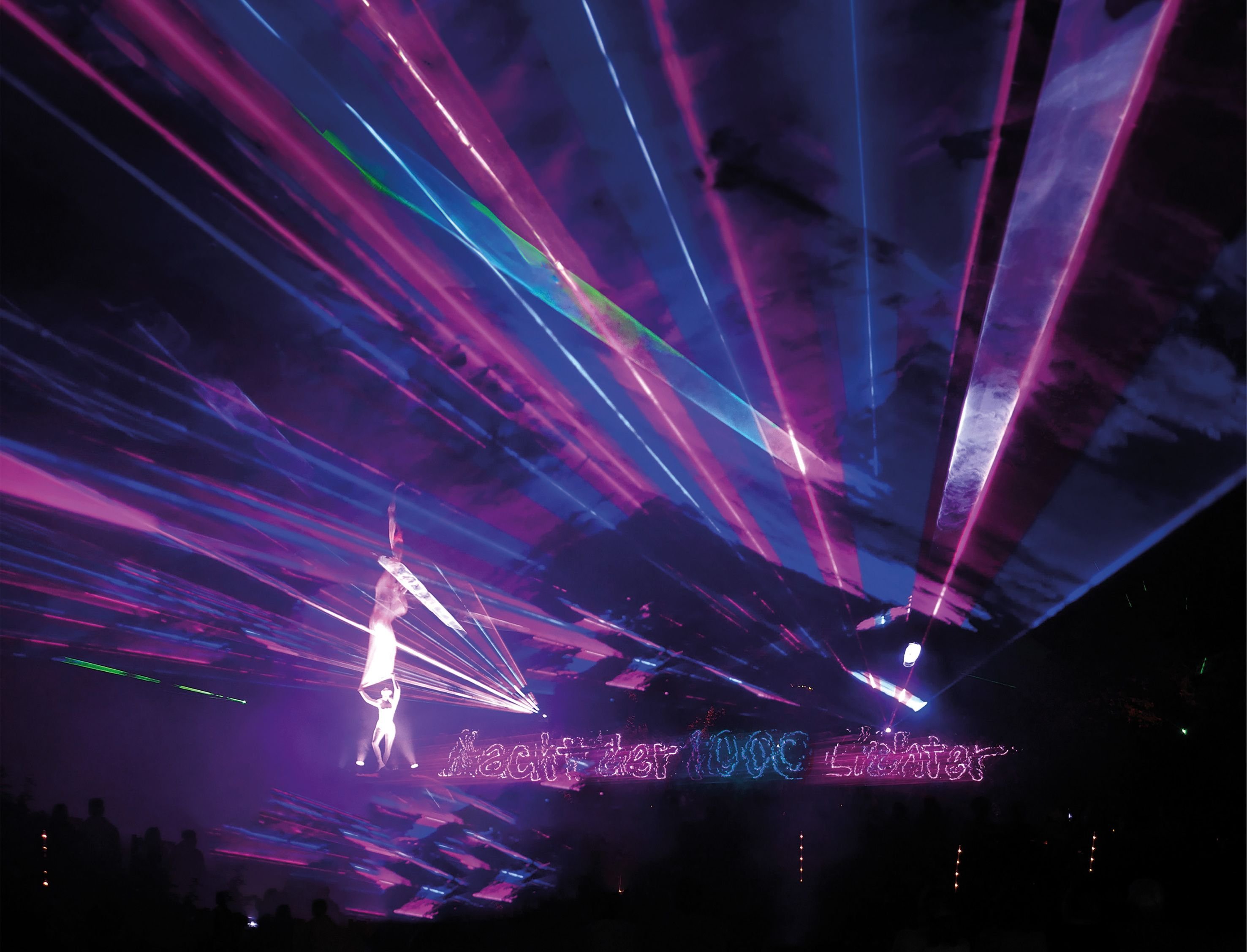 Ein Tag&nbsp;– zwei Feste im Rosarium: Mega-Fest im Rosarium&nbsp;– Warum Berg- und Rosenfest sowie Nacht der 1.000 Lichter gemeinsam gefeiert werden