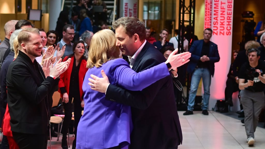 Klingbeil und Bas gaben den Auftakt für die Arbeit am SPD-Grundsatzprogramm.