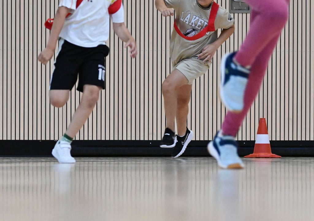 Mit den Bewegungscoaches sollen Kinder im Alter von fünf bis zehn Jahren erreicht werden. (Symbolbild)