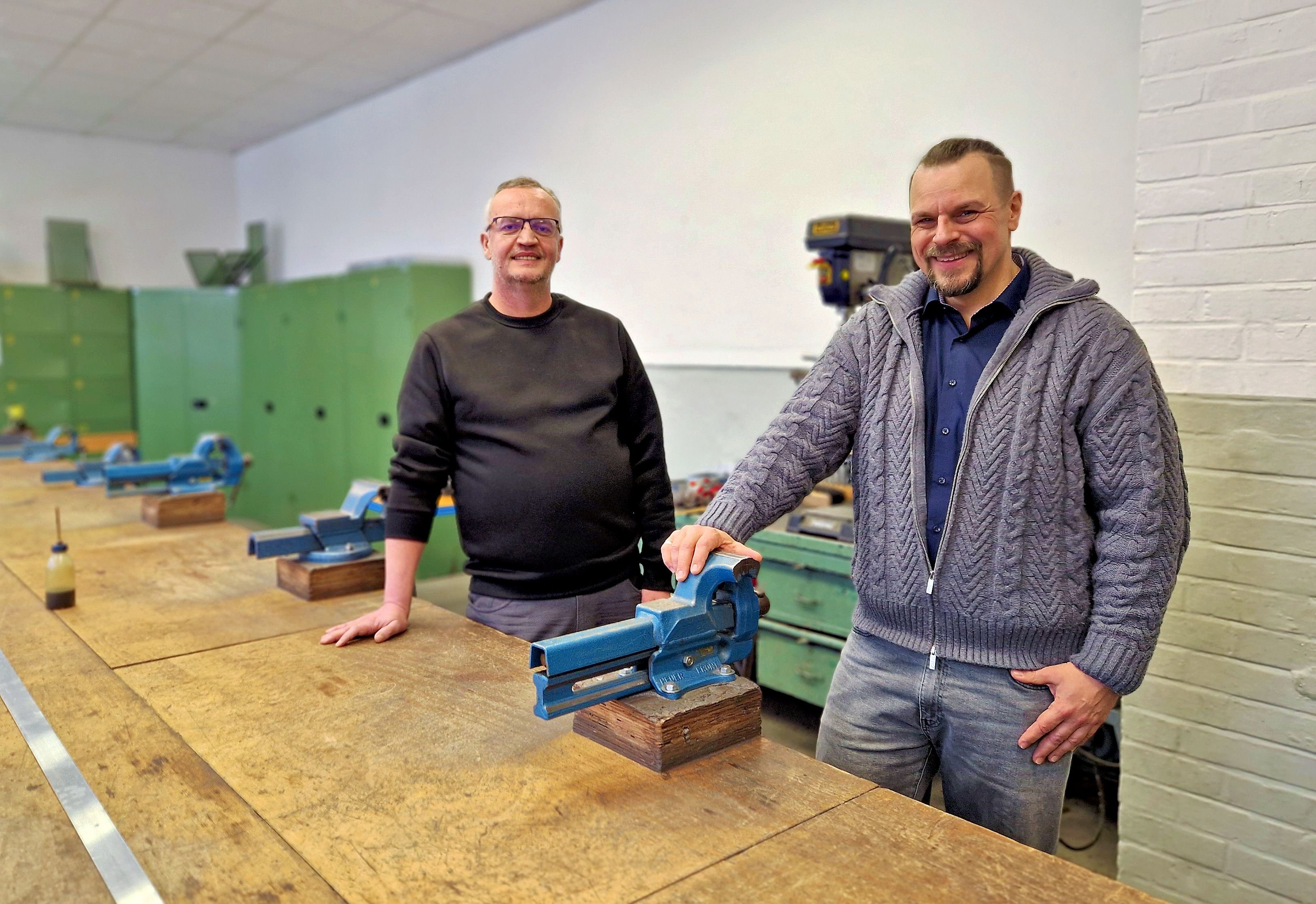 Berufsorientierung im Saalekreis startet neu: Programm „Brafo“ bringt erste Schüler nach Leuna – Bildungsträger fordern Änderungen am Vergabeverfahren