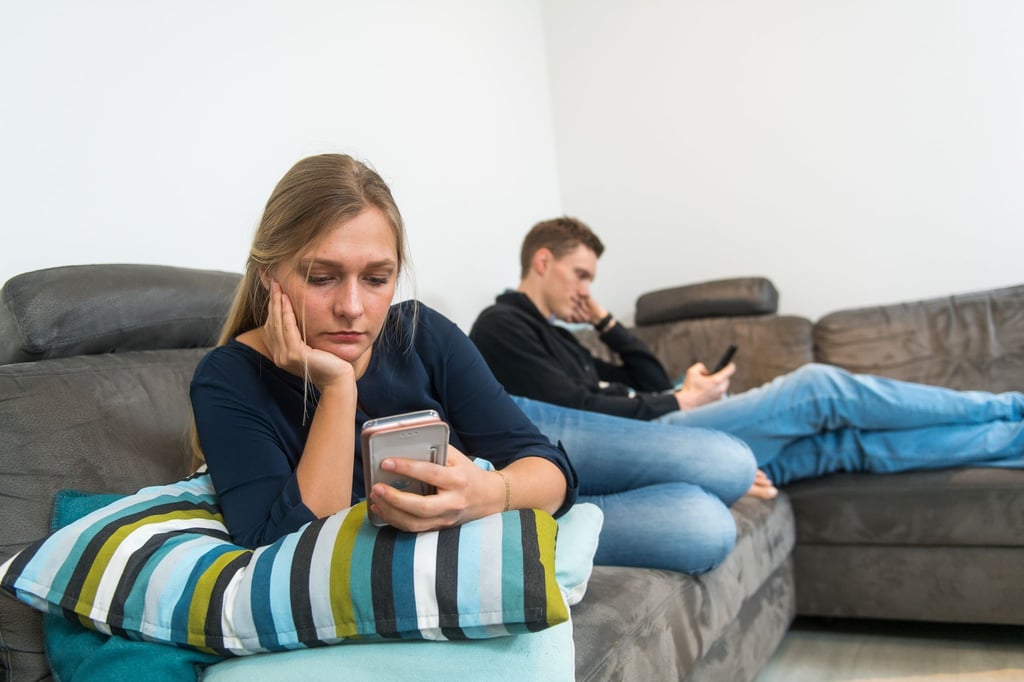 Geheimnisse haben oder über alles reden? Jede Beziehung hat eine andere Dynamik, aber immer wichtig: Die Balance muss stimmen.