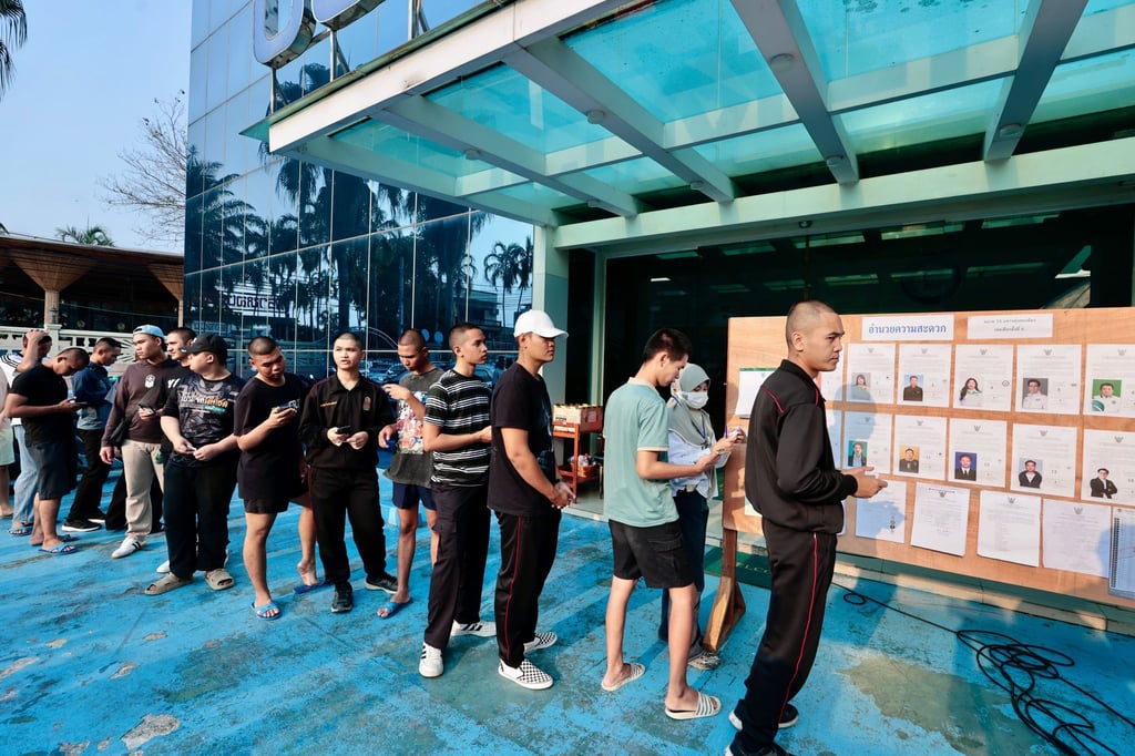 Politische Beobachter bezeichneten die Wahl als die bedeutendste in der Geschichte des Landes.