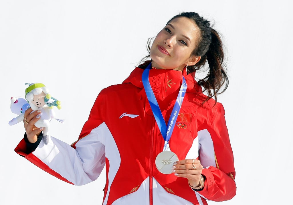 Hat das Lächeln schnell wiedergefunden: Eileen Gu.