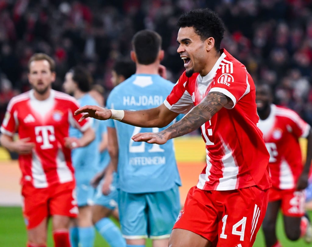 Luis Diaz ragt heraus.