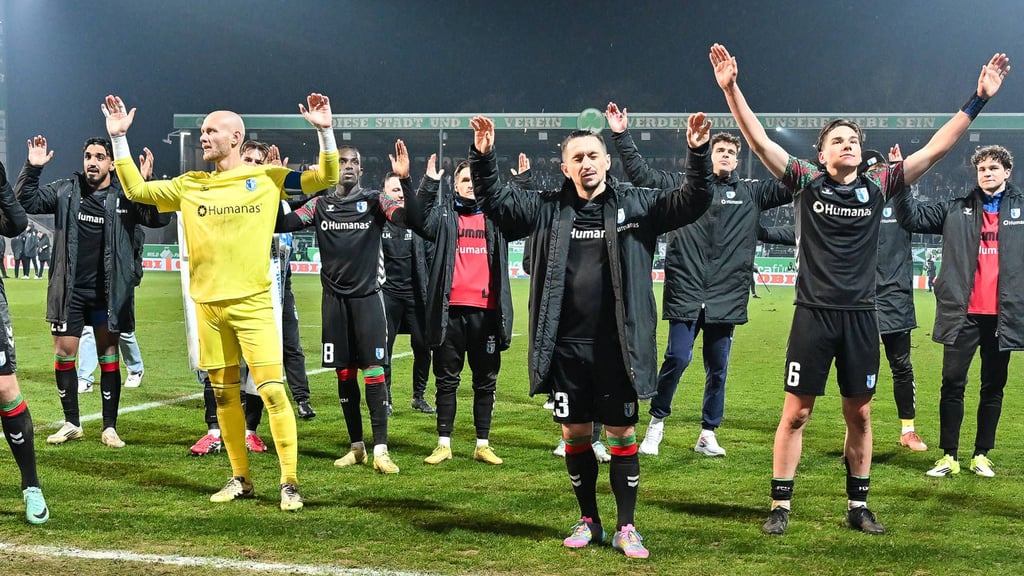 Der 1. FC Magdeburg hat durch den 5:4-Sieg in Fürth die Abstiegsränge der 2. Bundesliga verlassen.