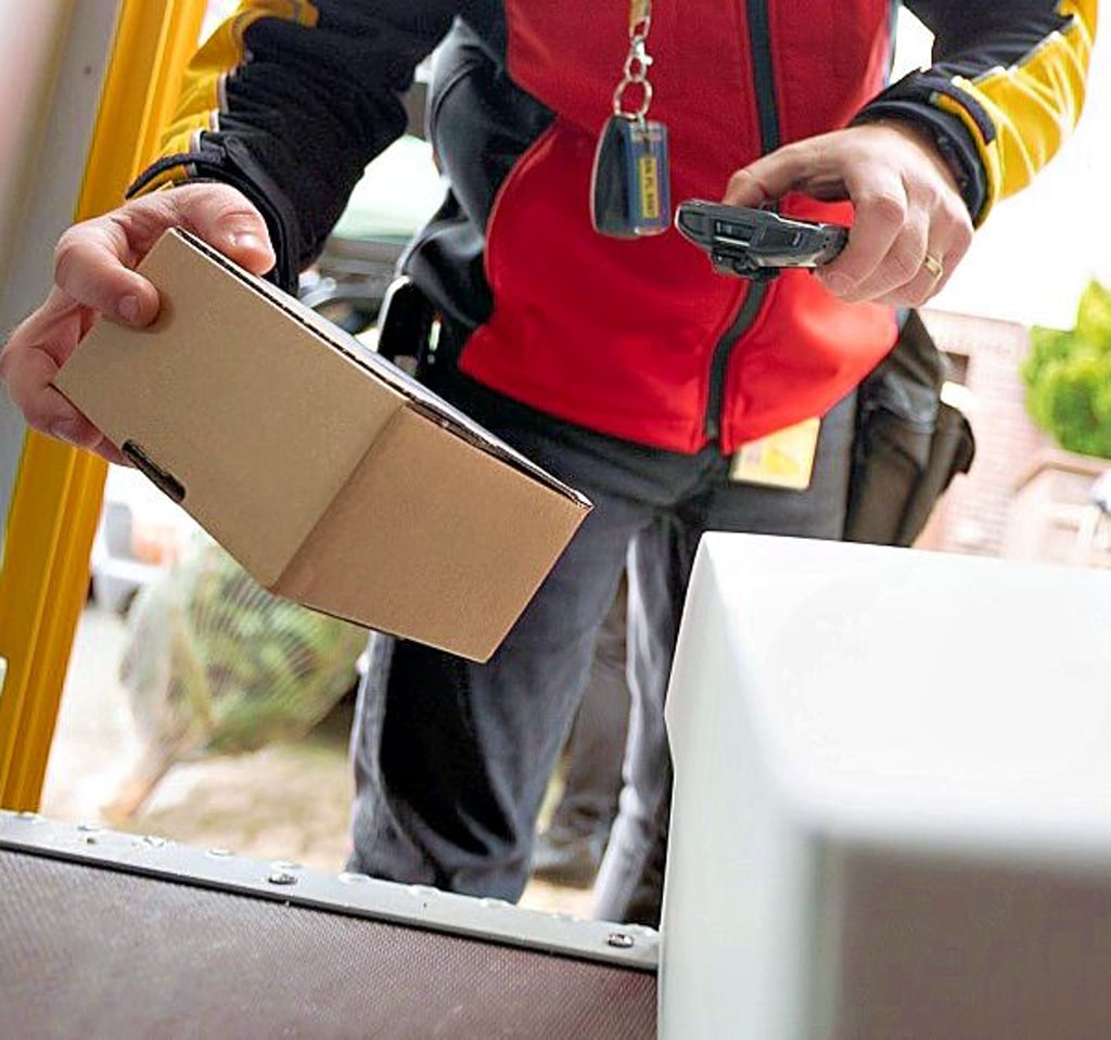 Bald werden wieder Pakete angenommen. 