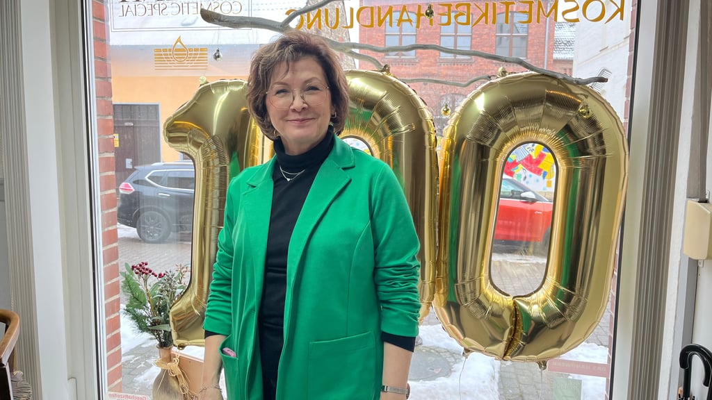 Kerstin Heinemann betreibt den Frisiersalon Hamann seit 1992 in dritter Generation.