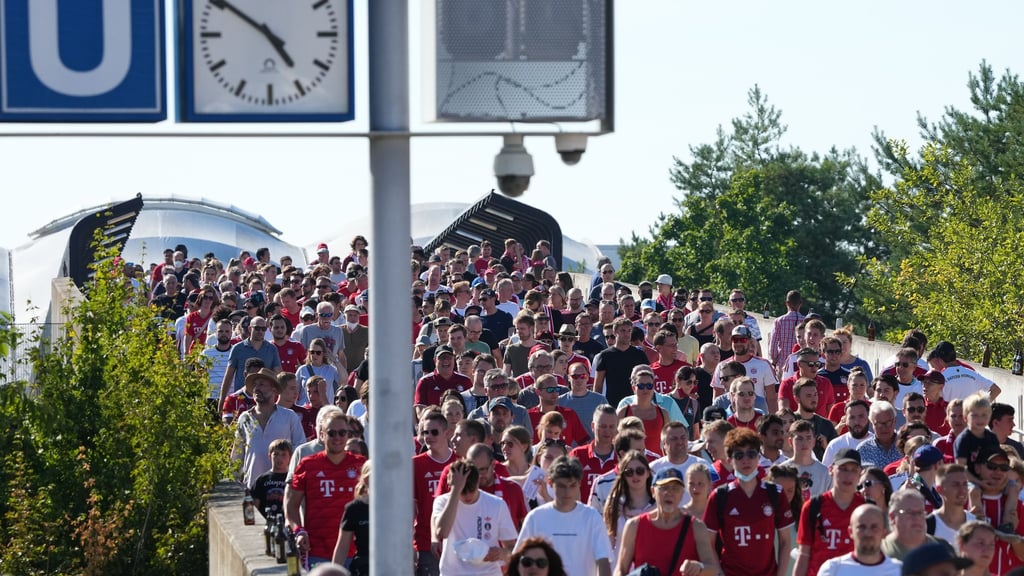 Wie kommen die Fans am Mittwoch zur Allianz Arena? Mit der U-Bahn dürfte das nicht gehen. (Archivbild)