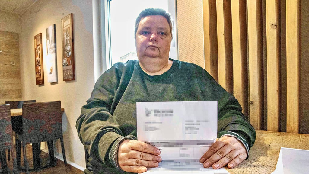 Christel Haberland aus Rodleben wartet seit November auf Pflegegeldzahlungen der AOK. 