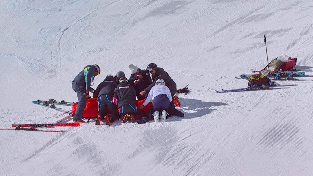 Lindsey Vonn wurde nach ihrem Sturz lange behandelt.