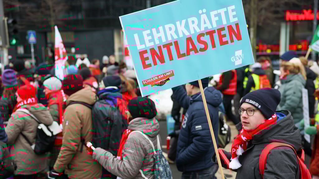 Viele Schulen im Jerichower Land rechnen für morgen mit Einschränkungen im Lehrbetrieb. Es droht Unterrichtsausfall und eine Notbetreuung der Schüler.