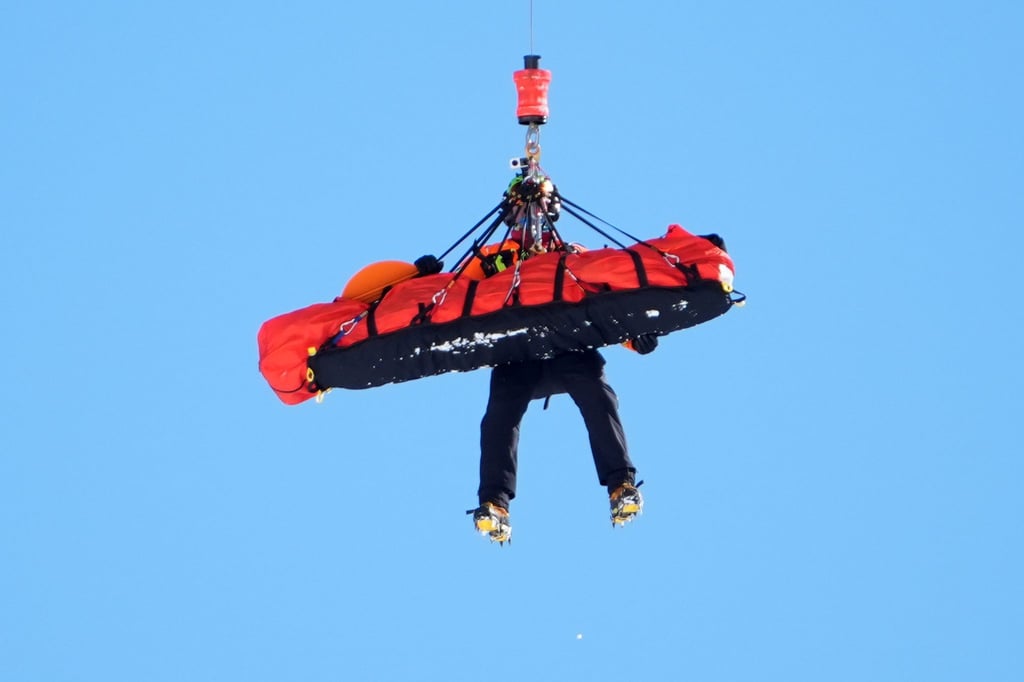 Lindsey Vonn wurde nach ihrem Sturz per Hubschrauber geborgen.