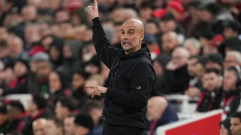 Pep Guardiola feiert einen späten Sieg mit Manchester City.