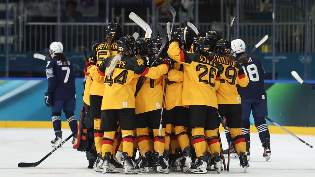 Deutschlands Frauen stehen bei Olympia im Viertelfinale.
