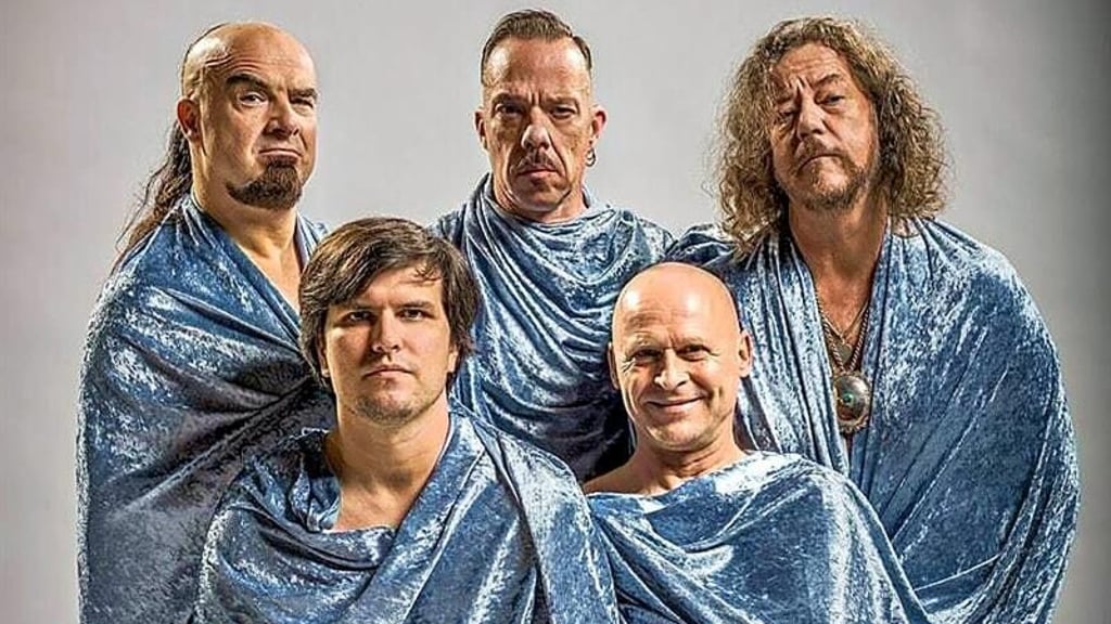 Knorkator gastieren in Magdeburg.