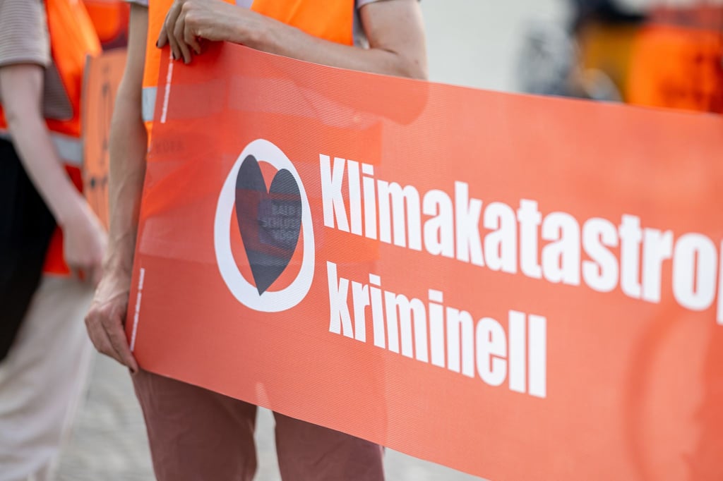 Ein Gericht soll nun entscheiden, ob es sich bei der Letzten Generation um eine kriminelle Vereinigung handelt. (Archivbild)