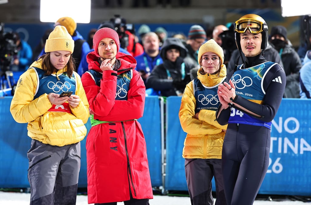 Das deutsche Skisprung-Team war nach Platz vier enttäuscht.