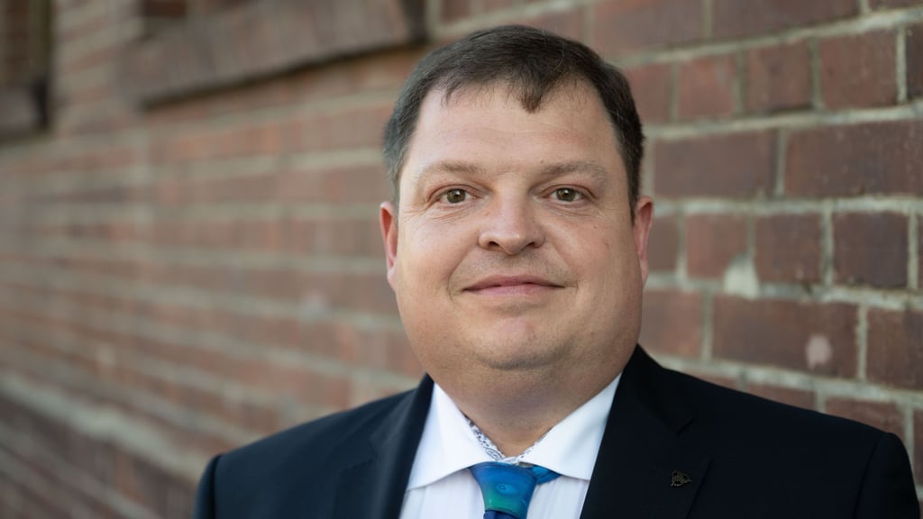 „Ein Schlag ins Gesicht“: Hannes Loth (AfD) kritisiert die Vetternwirtschaft-Diskussion in seiner Partei.