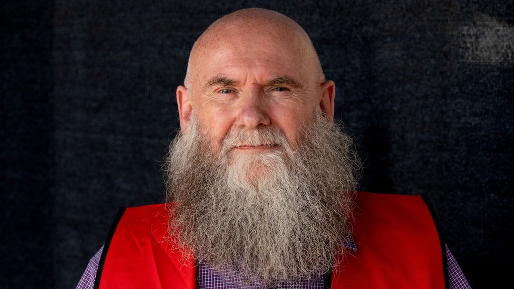 Der Landesvorsitzende der Gewerkschaft Erziehung und Wissenschaft Brandenburg (GEW), Günther Fuchs, rechnet schon bald mit Klagen von Lehrern gegen die Unterrichtsmehrstunde pro Woche (Archivbild).