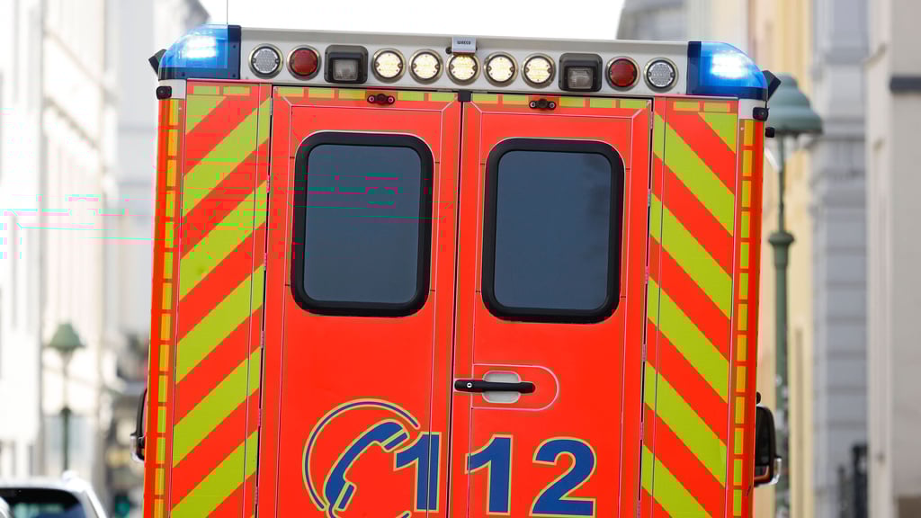 Während eines medizinschen Einsatzes im Oktober 2022 in Quedlinburg waren zwei Notfallrucksäcke aus dem Einsatzfahrzeug gestohlen worden. 