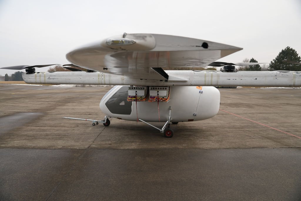 Ein Prototyp des fliegenden Krankenwagens, den das oberbayerische Start-Up ERC System in Kooperation mit der Luftrettung DRF entwickelt.