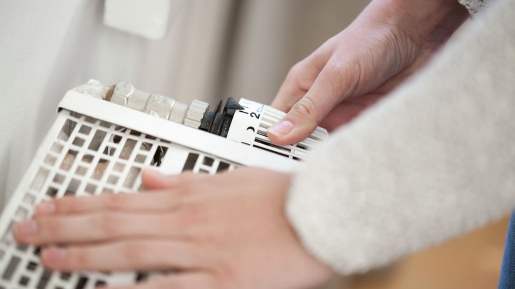 Heizungsanlagen, die nach der Wende eingebaut wurden, haben jetzt ihr Ende erreicht und fallen reihenweise aus. 