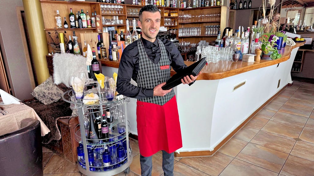 Ab sofort  empfängt mit Amiri „Gino“ Bajrami ein neuer Wirt die Gäste der „Trattoria Al Faro“ in Mühlbeck.