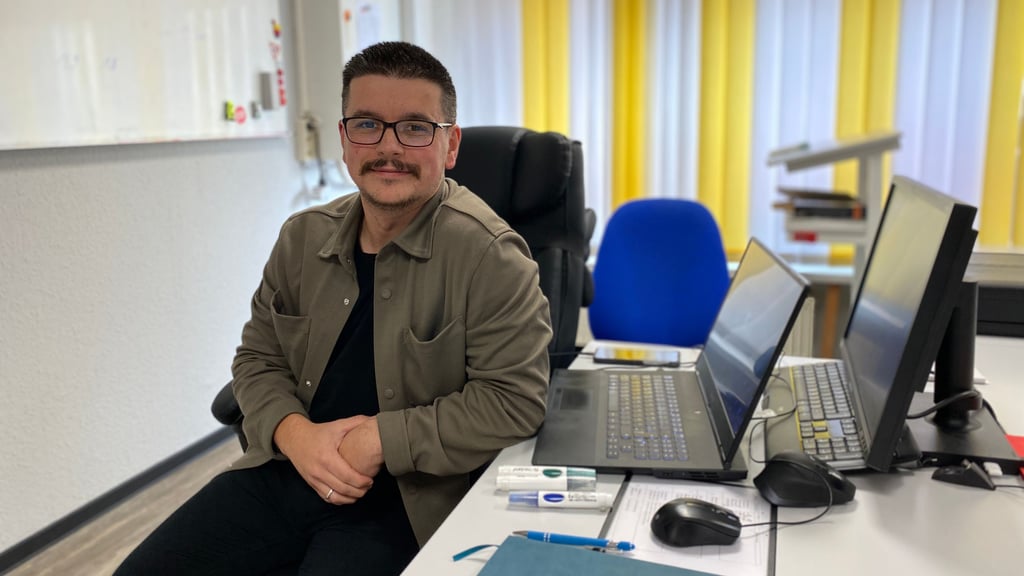 Tobias Amme ist Verkehrspsychologe und hat in Burg seine MPU-Beratung eröffnet.