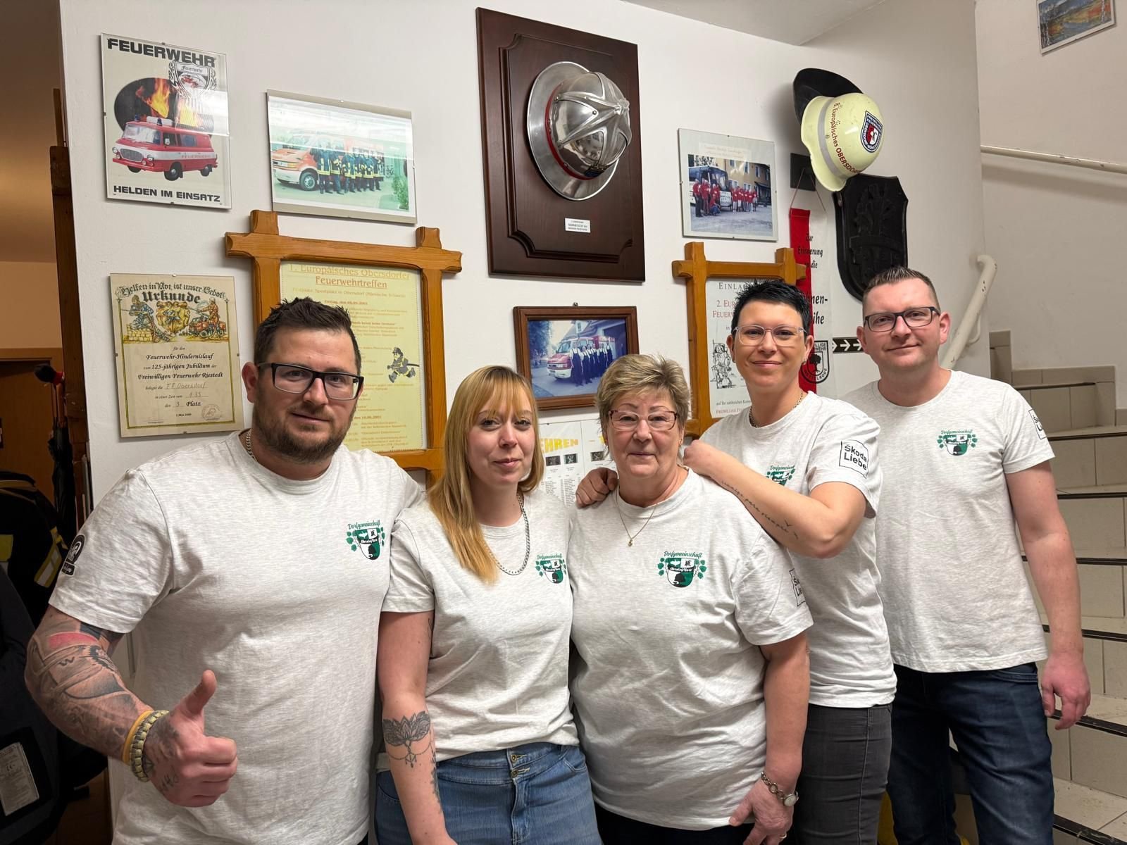 Neuer Dorfgemeinschaftsverein: Warum sich zwei Vereinsmitglieder eine Glatze rasieren lassen wollen – Obersdorf startet große Spendenaktion