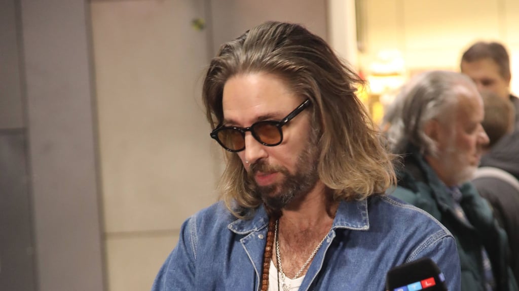 Neue Diskussionen um Gil Ofarim entfacht: Nur Stunden nach dem Sieg beim Dschungelcamp äußert sich der Leipziger Hotelmitarbeiter Markus W. erstmals öffentlich.