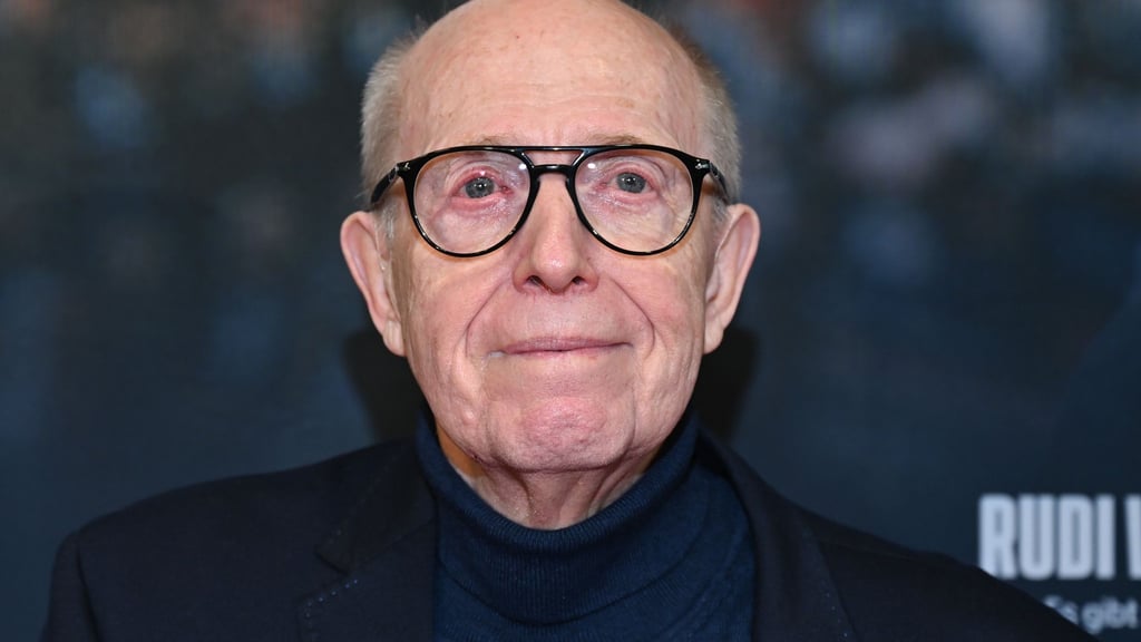 Für Reiner Calmund gibt es bessere und schlechtere Spielerberater. (Archivbild)