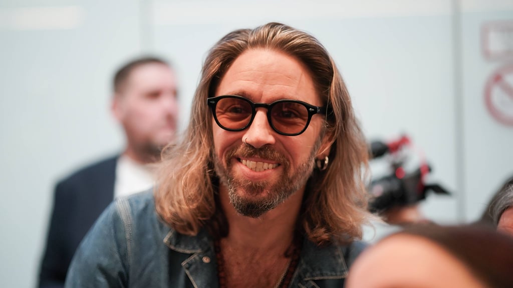 Kaum ist die Dschungelkrone vergeben, geht der Streit weiter: Gil Ofarims Sieg polarisiert Promis und Zuschauer.