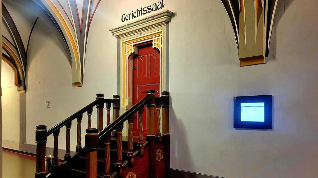 In Saal 187 des Landgerichts in Halle wurde das Urteil im Kindesmissbrauchs-Fall von Benndorf gesprochen.