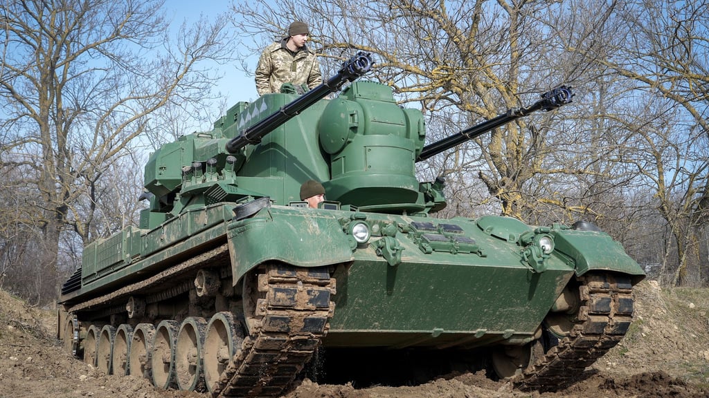 Die Ukraine braucht dringend Geld für die Verteidigung. (Archivbild)