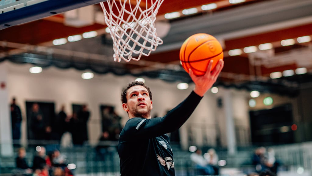 Kevin Wohlrath möchte zum Verbleib der SBB Baskets in der 2. Bundesliga Pro A beitragen.