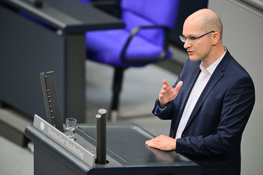 Angesichts der umstrittenen Anstellung von Familienmitgliedern bei Abgeordneten plädiert Möller für eine Satzungsänderung seiner Partei. (Archivbild)