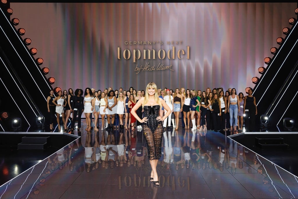 Mehrere hundert Model-Anwärterinnen sind zum offenen Casting gekommen.